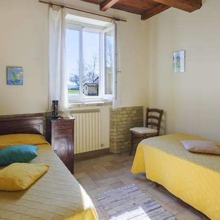 Romana 20, Emma Calcinelli